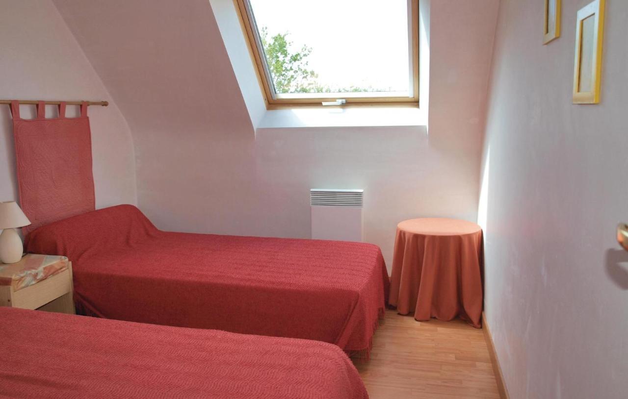 2 Bedroom Nice Home In Plestin Les Greves 외부 사진
